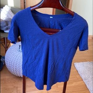 Lululemon Tee